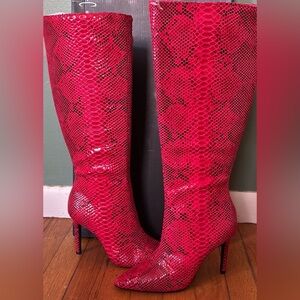NIB women’s sz 6M over the knee snake skin stiletto pointed boots